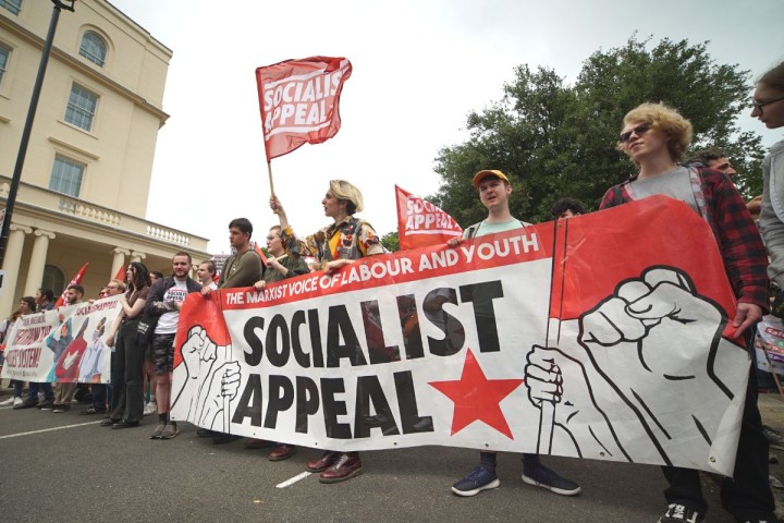 Drapeau de l'appel socialiste TUC 2022
